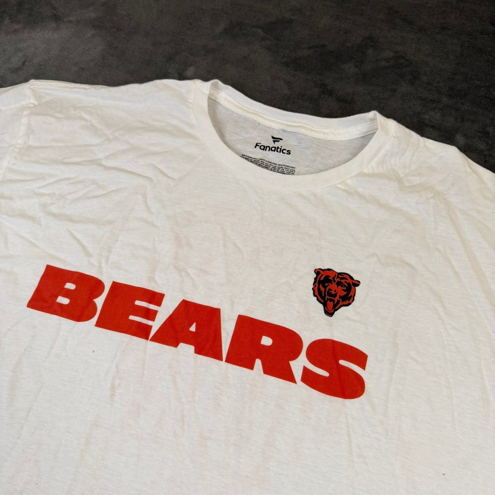 Fanatics Chicago Bears T Shirt Mens Extra Large White Graphic Monsters Midway